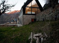 House at the pyrenees / cadaval & solà -morales