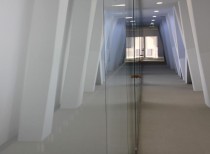 Business center interior 02 highres1