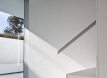 Atrium house / fran silvestre arquitectos