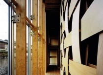 Wood block house / tadashi yoshimura architects