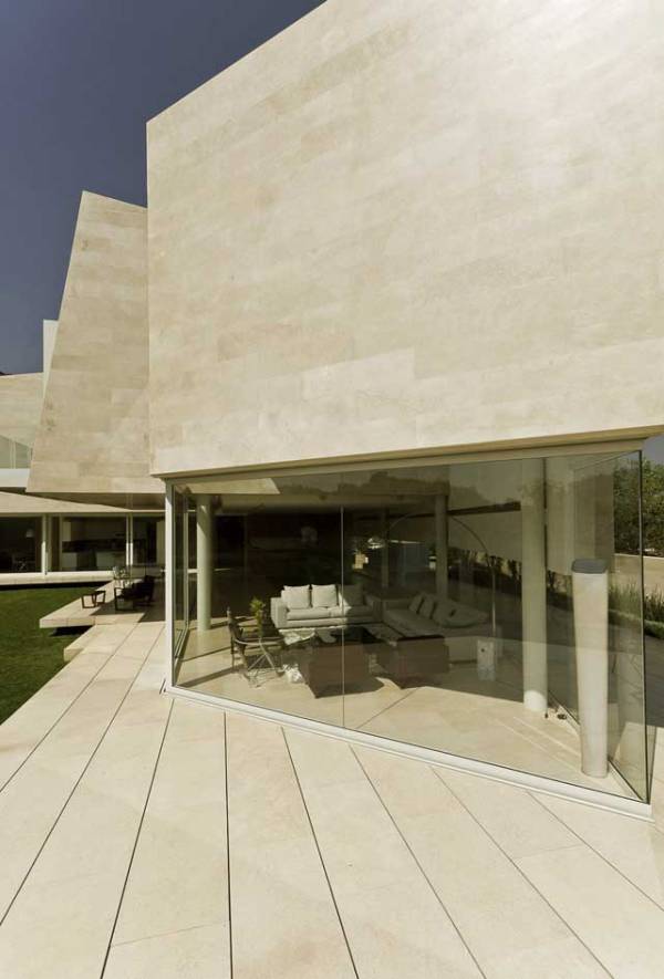 Country club residence / migdal arquitectos