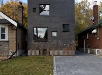 Charcoal house / rzlbd