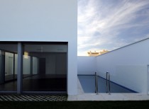 Rg house / estudio arquitectura hago