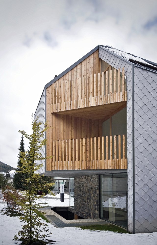 Alpine ski apartments / ofis arhitekti