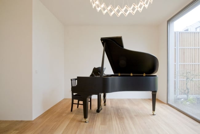 Piano house / pasel. Kuenzel architects