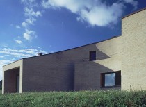 House in bedonia / lucio serpagli architects