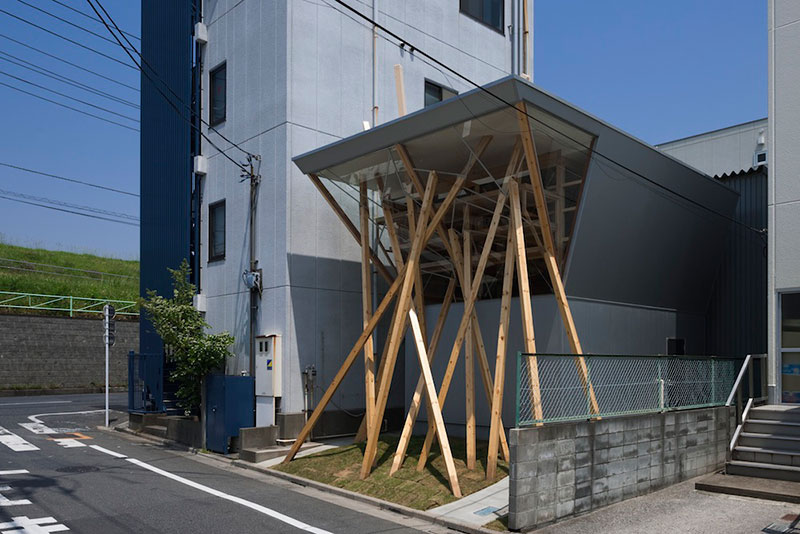 Nousfit Warehouse / Hideo Horikawa Architect & Associates