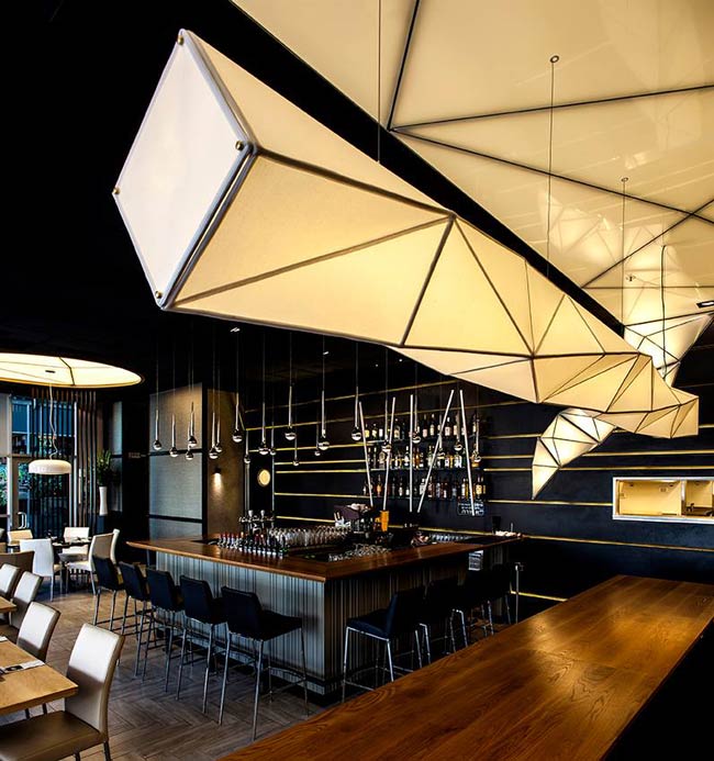 'ONE'- sushi restaurant / Nir Portal Architects & Liat Essig