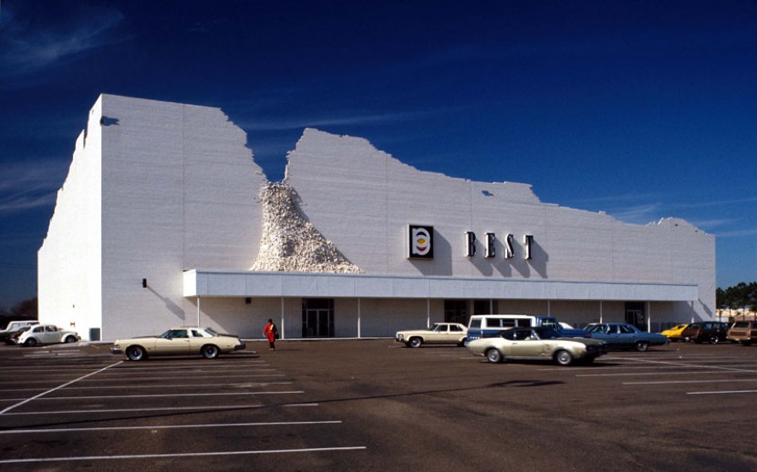 The ironic loss of the postmodern best store facades