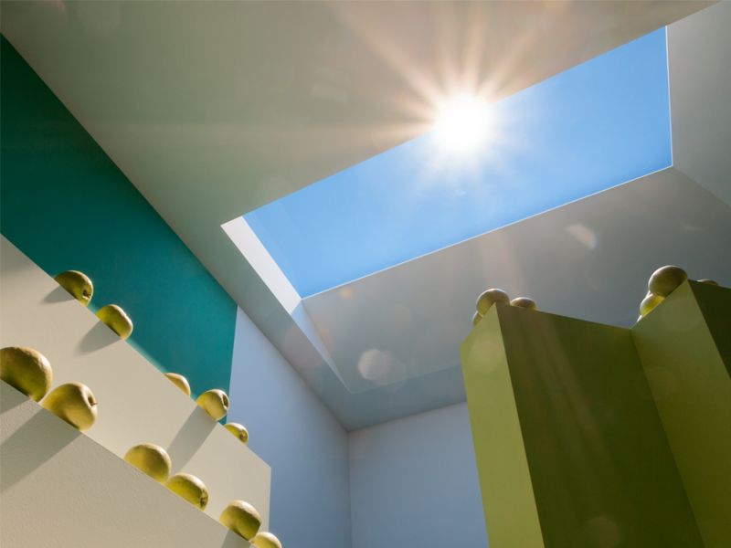 A Nanotech Skylight That Looks Just Like the Sun Shining Overhead