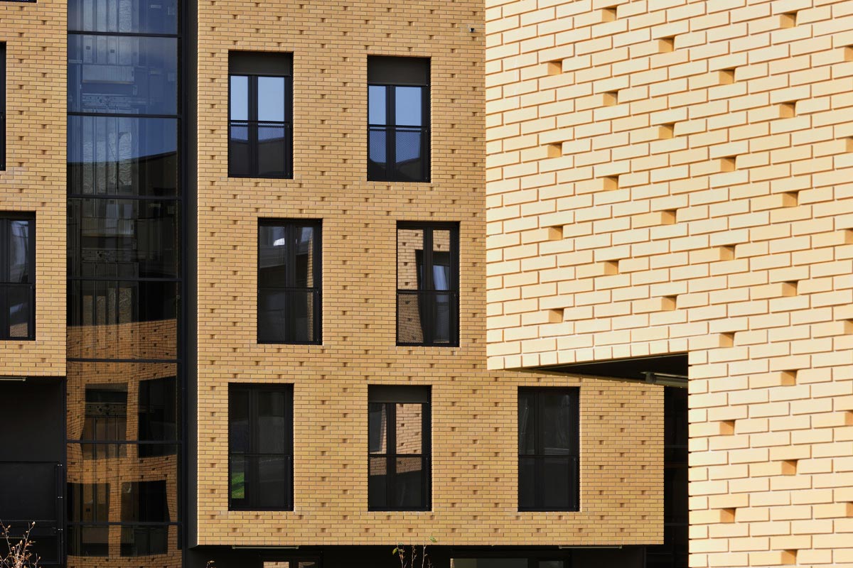 Brick neighbourhood, slovenia / dekleva gregorič architects