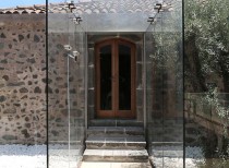 Renovation and expansion of a sicilian villa / aca