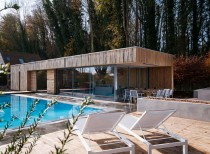 Bluebell pool house / adam knibb architects