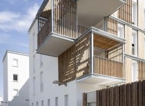 Social housing in aigues-mortes / thomas landemaine architectes