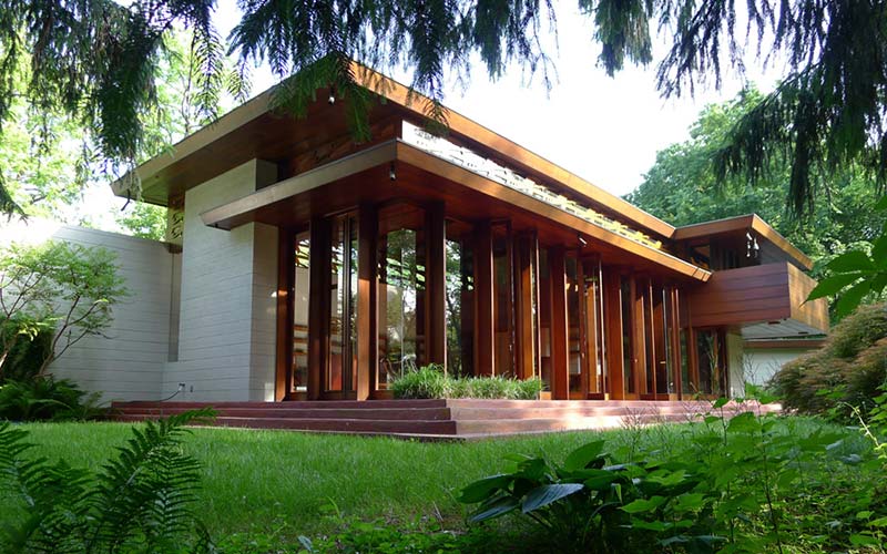 Frank Lloyd Wright House is rebuilt anew, piece by piece, in Arkansas