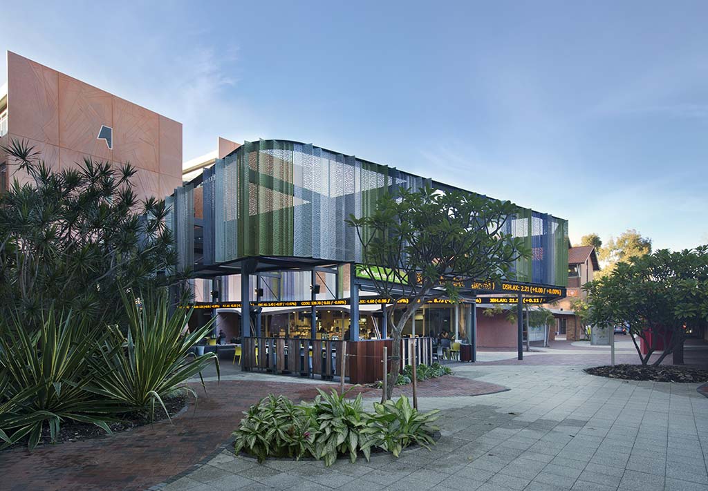Curtin University - Wesfarmers Court / JCY Architects