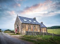 The chapel on the hill / evolution design