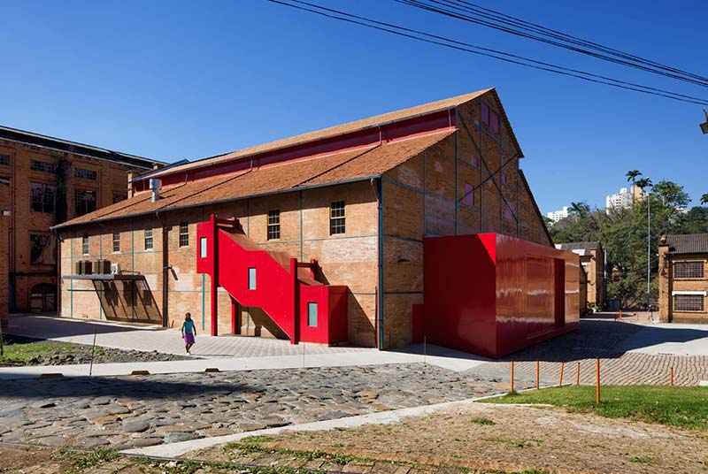Piracicaba central mill theatre / brasil arquitetura
