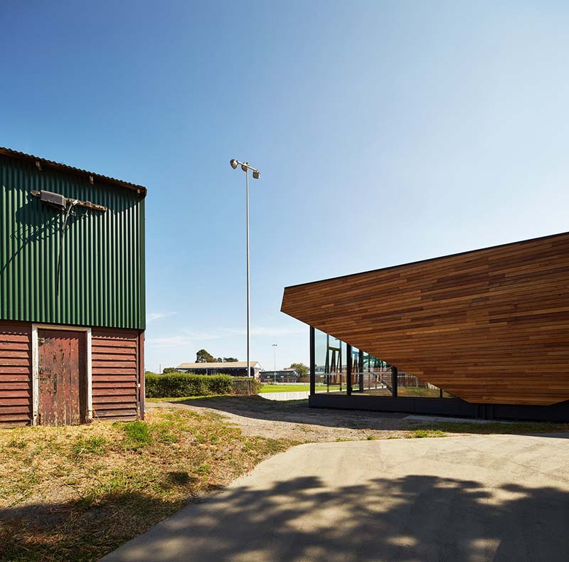 Port melbourne football club / k20 architecture