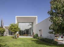 Ta house / paritzki & liani architects