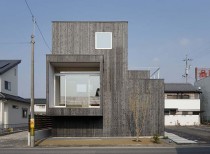 House in Toki / Kazuki Moroe Architects