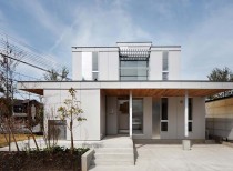 House in okazaki / kazuki moroe architects