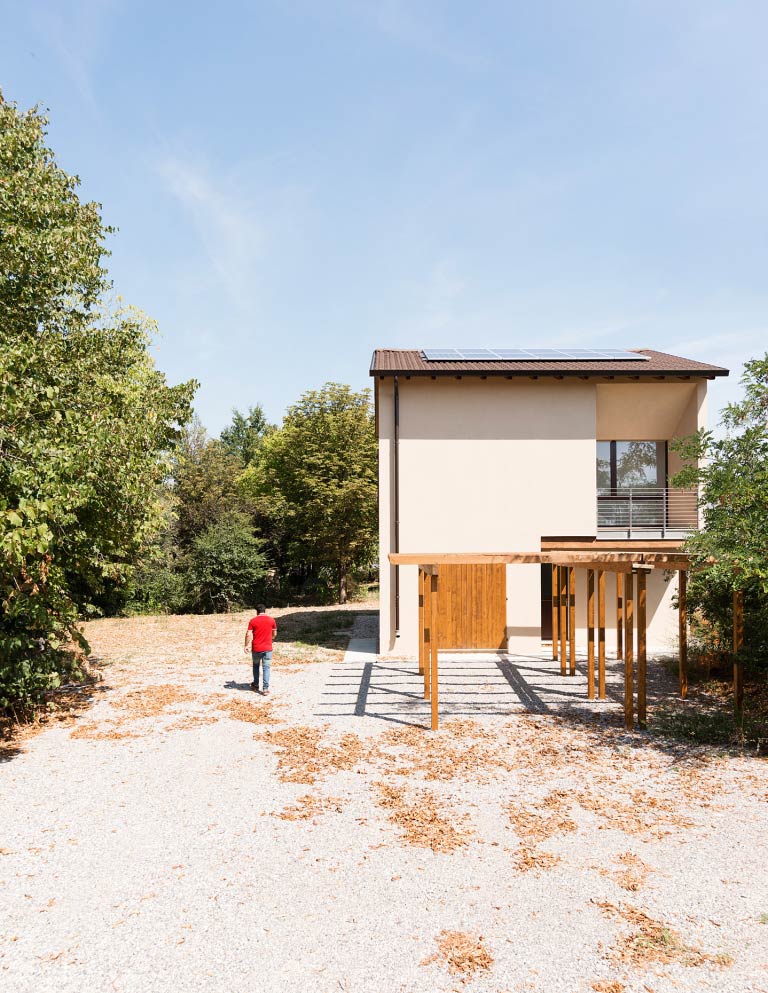 House in novellara / km 429 architecture