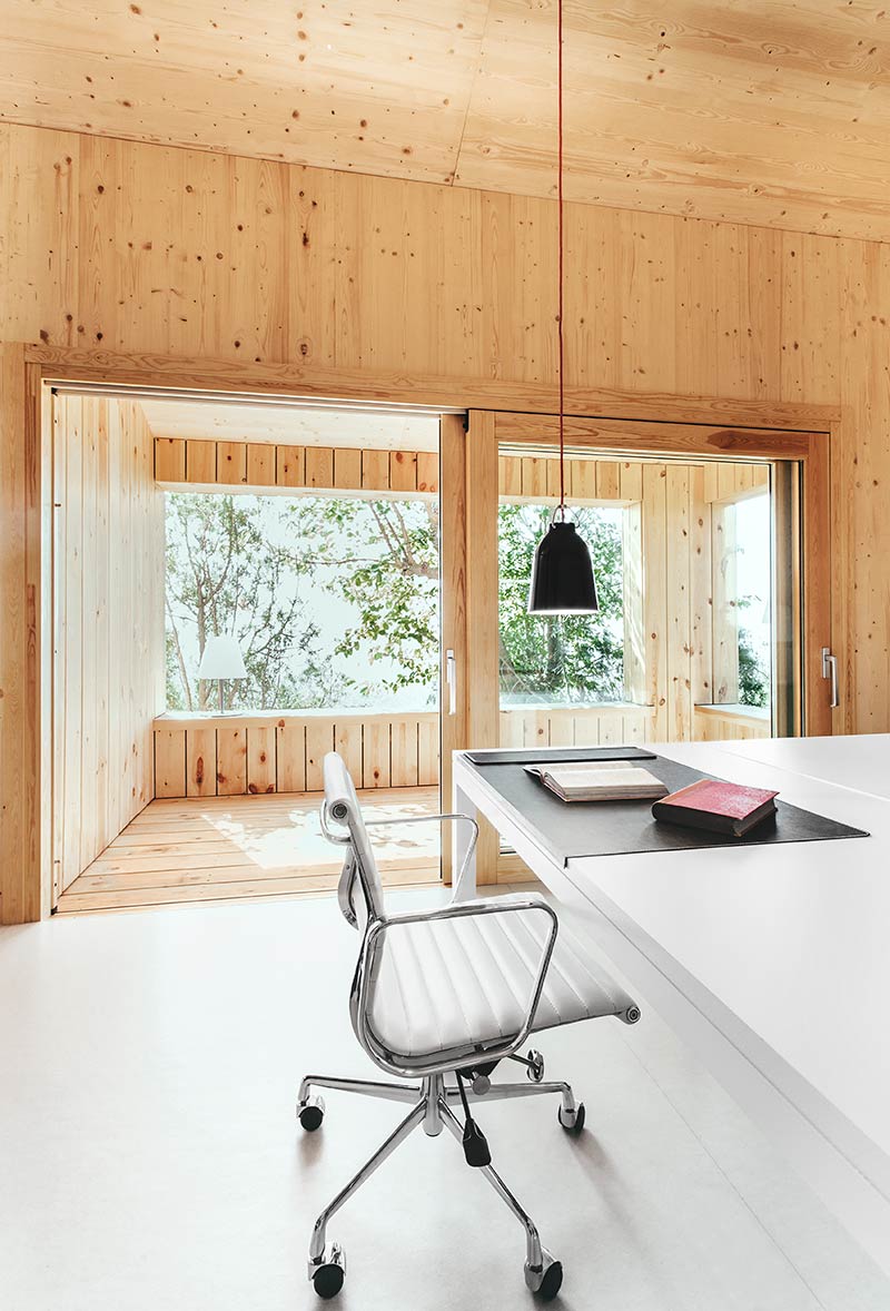 Wood studio house / dom arquitectura