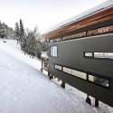 Laurentian ski chalet / robitaillecurtis