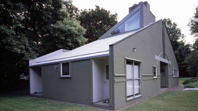 Can Vanna Venturi House and other landmark homes survive the test of new owners?