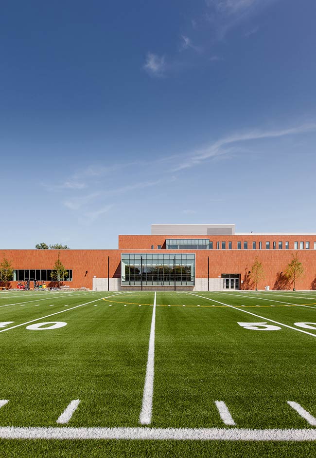 Back of the yards high school / stl architects