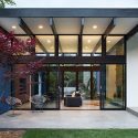 Modern atrium house / klopf architecture