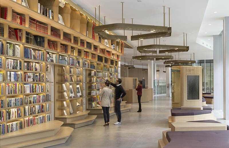 Hachette livre headquarters / jacques ferrier architecture