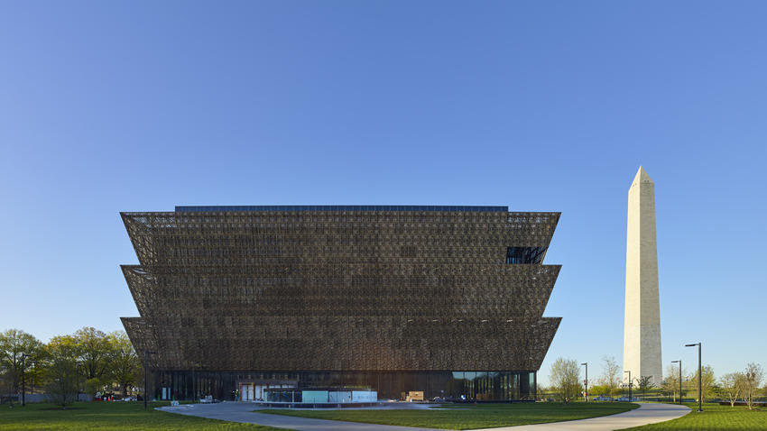 D.C.'s new African American museum is a bold challenge to traditional Washington architecture
