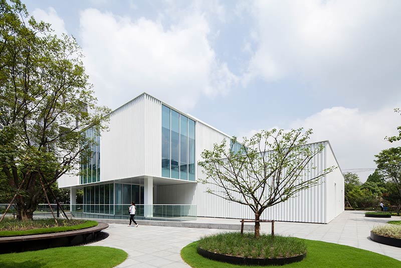 Schmidt hammer lassen architects completes renovation for hi-tech start-up incubator space in shanghai