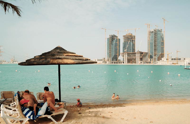The Politics of Starchitecture in Abu Dhabi