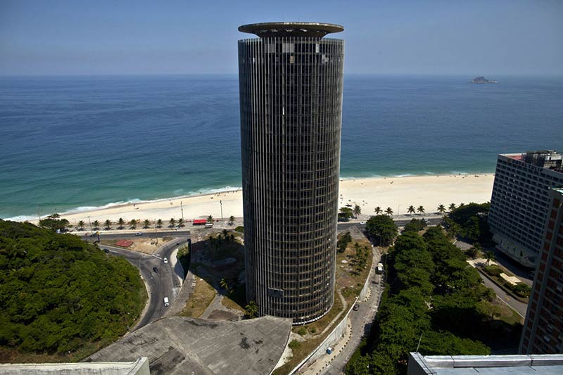 Closed for 20 Years, Hotel Designed by Oscar Niemeyer Reopens in Rio