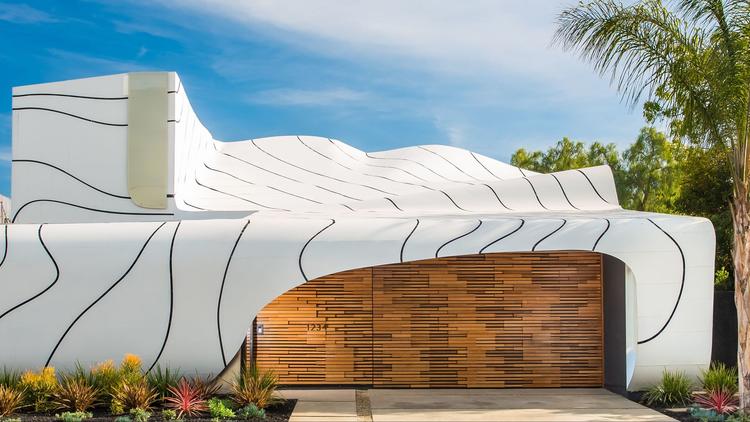 'Wave House' architect translates nature’s forms into residential designs