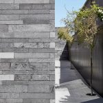 Canterbury road residence / b. E architecture