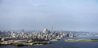 Toronto - Waterfront of dreams