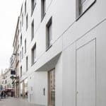 14 housing units + 1 retail space / avenier cornejo architectes