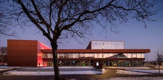 The new Vendsyssel Theatre, designed by Schmidt Hammer Lassen, opens to a sell-out season in Hjørring, Denmark
