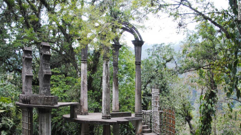 Las pozas: surreal sculptures hidden in the mexican jungle