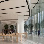 Apple dubai mall