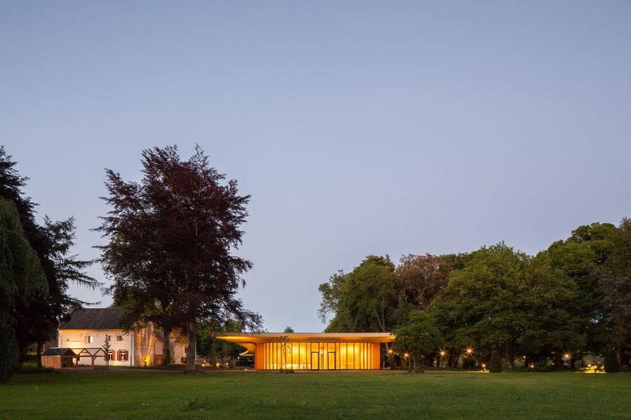 Immense contemporary pavilion contrasts historic farm mecanoo architecten 9