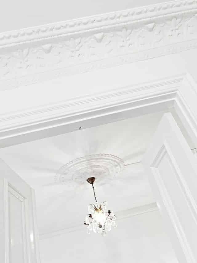 Ceiling moldings 2