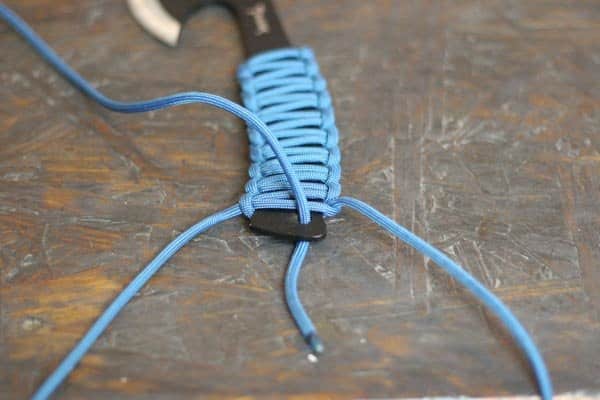 2 homemade paracord knife grip from survivallife