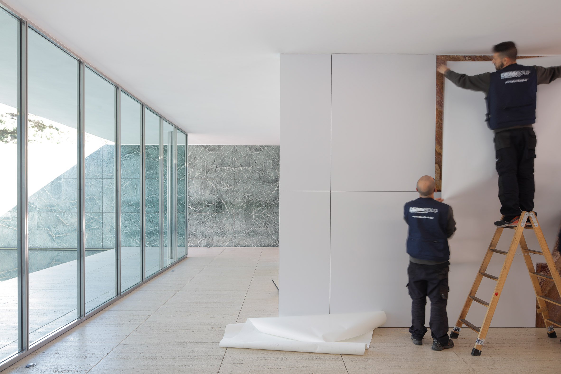 Legendary marble walls whitened temporarily in mies van der rohes barcelona pavilion 1