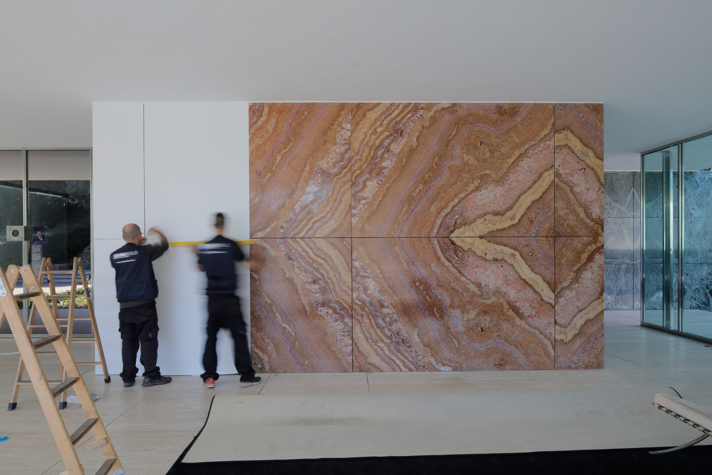 Legendary marble walls whitened temporarily in mies van der rohes barcelona pavilion 3