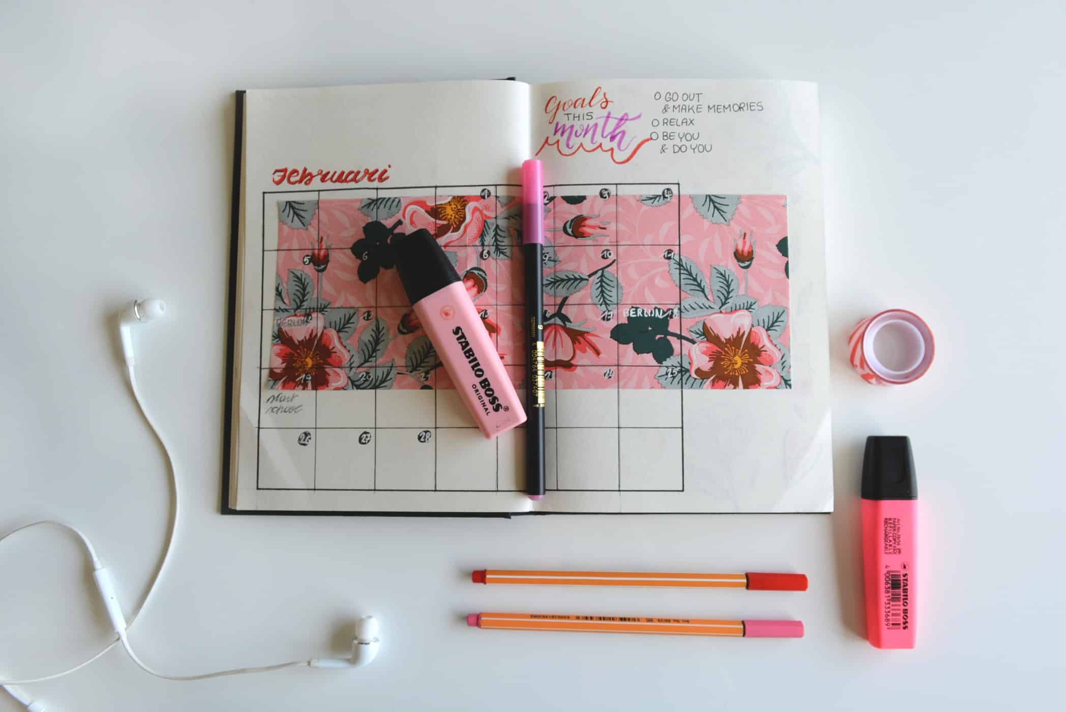 Best sketchbook for pink markers